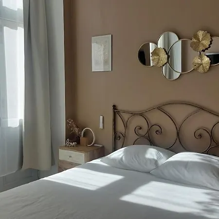 Le Reverbere, De Apartment