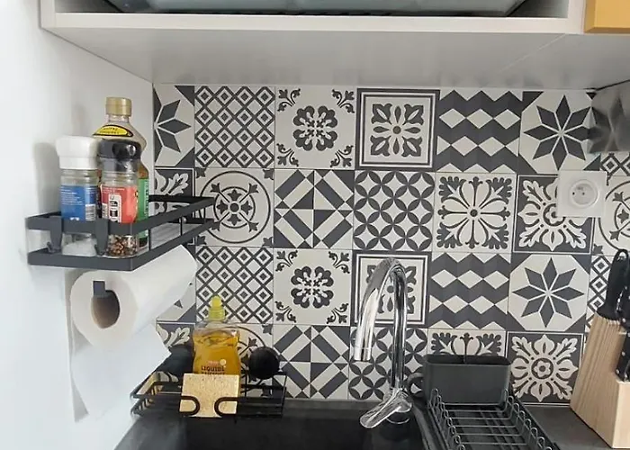 Le Reverbere, De Διαμέρισμα *