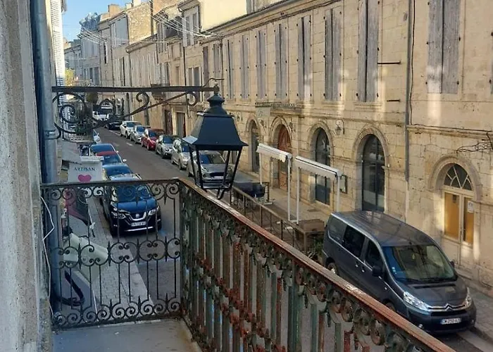 Le Reverbere, De Διαμέρισμα